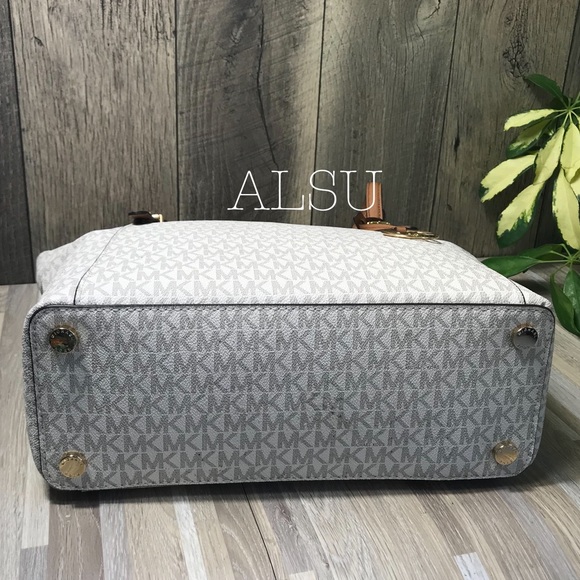 Michael Kors SET Vanilla:Ciara Tote Bag+Wallet - Picture 4 of 8